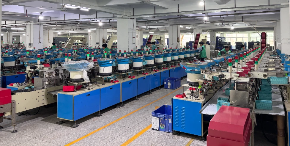 25 fully automatic building block particle packaging machines