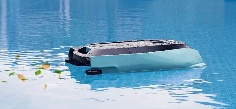 Above-Ground Pool cleaning
