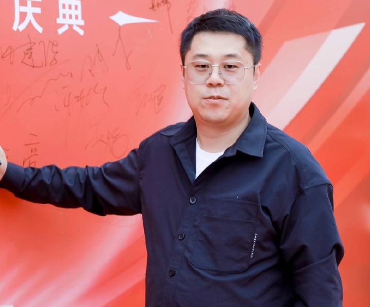 Mr. Xu