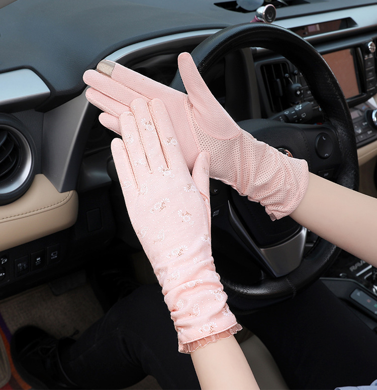glove-friend