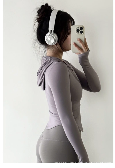 Premium Bare-Feel Yoga Wear