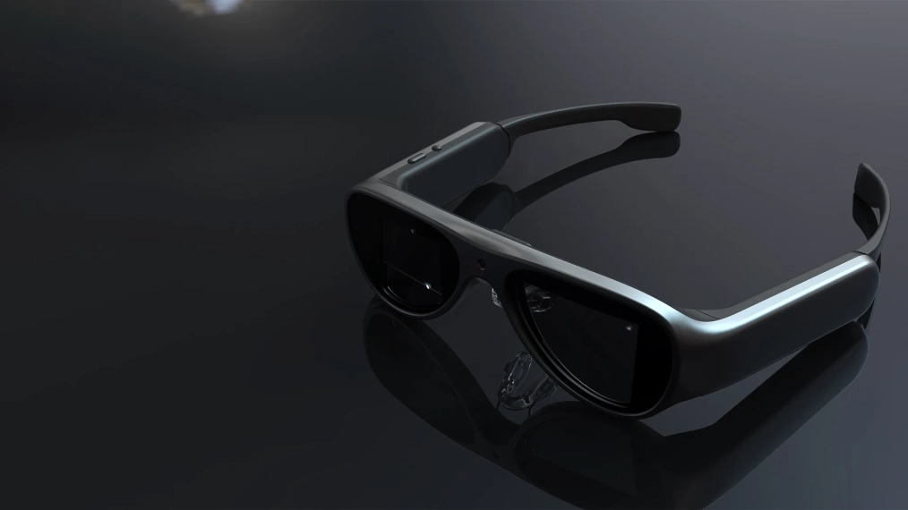 Portable real-time translation device with wearable audio interaction.