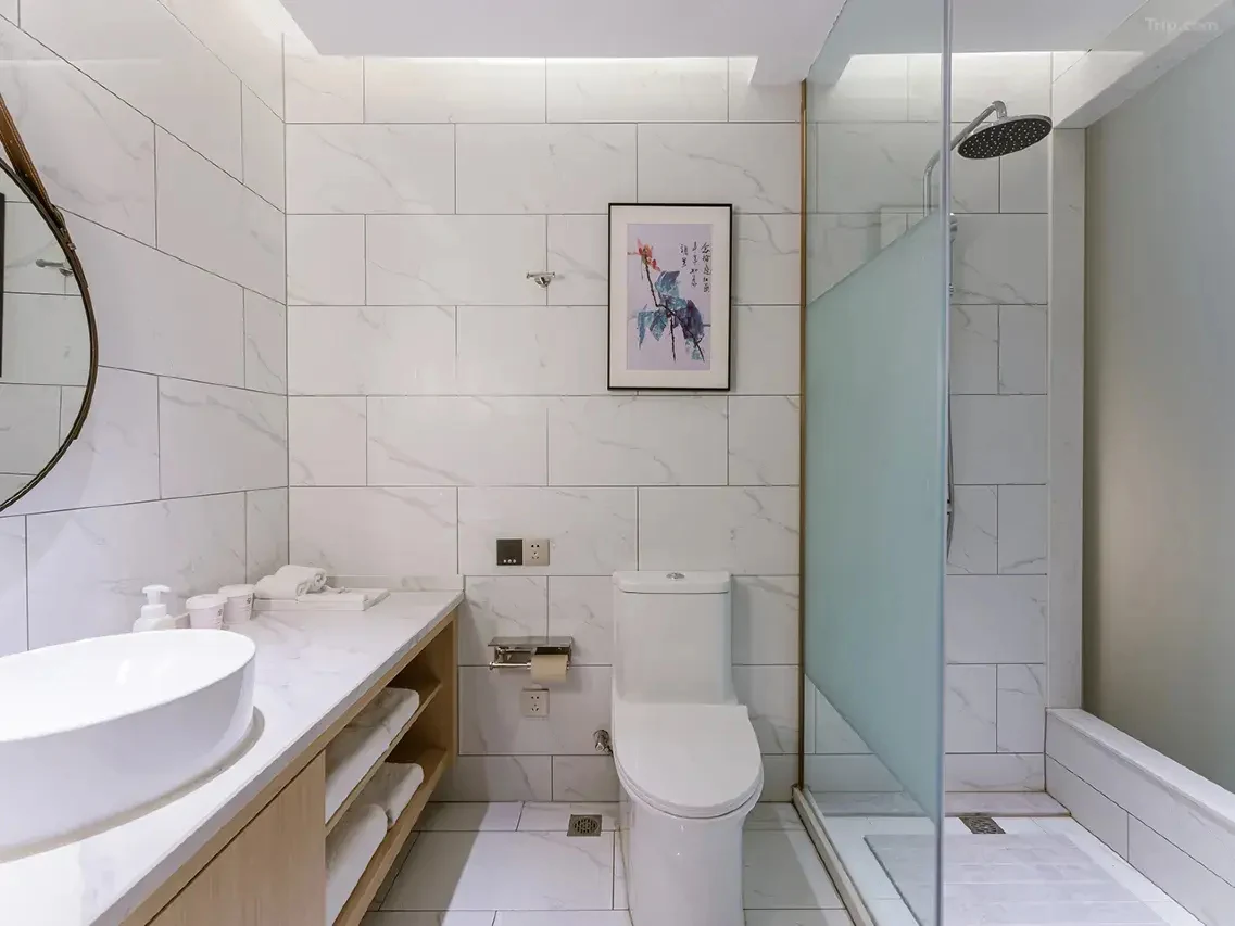 Hotel guest bathroom interior