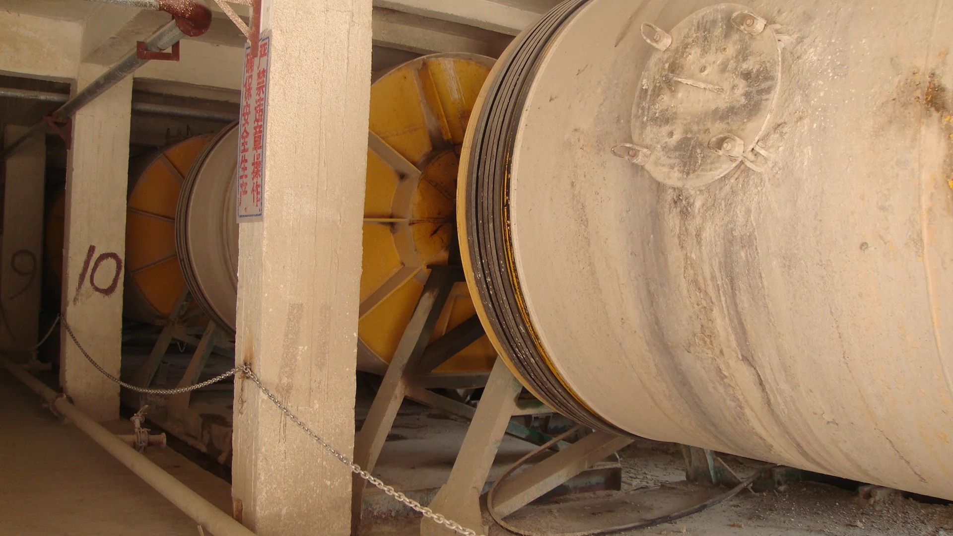 Ceramic sanitary ware raw material processing
