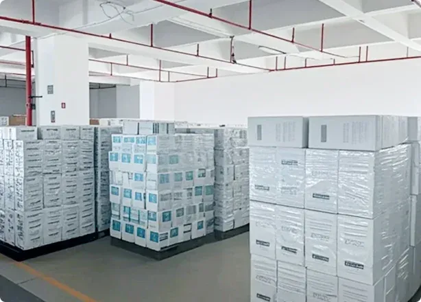 Advanced automated equipment processes products efficiently and accurately, increasing production efficiency.