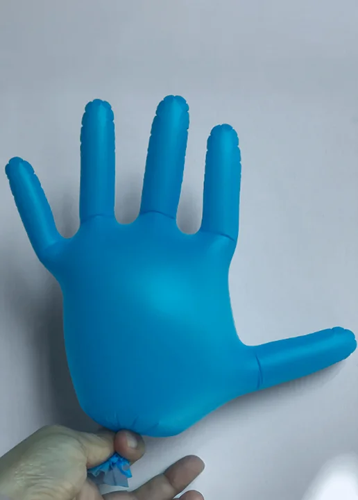 Non-leakage and safe, our POE gloves ensure reliable protection and hygiene for every application.