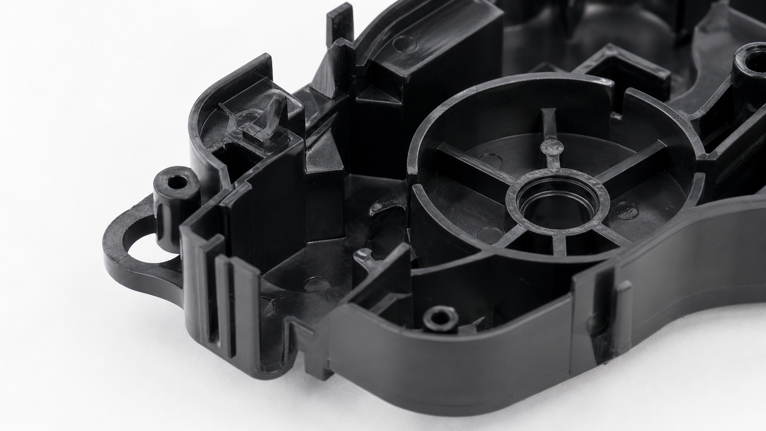Plastic Injection Molding OEM: Definition, Capabilities, and Supplier Responsibilities