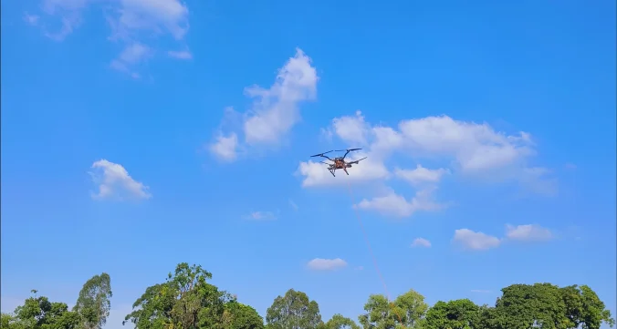 XJ-XLA tethered drone maintaining fixed-position airborne coverage.