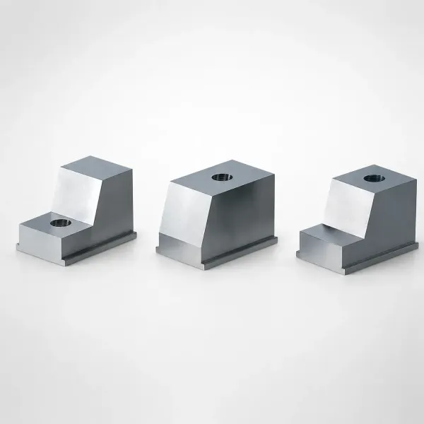 Slide Cores with Angular Hole NAK80 Steel