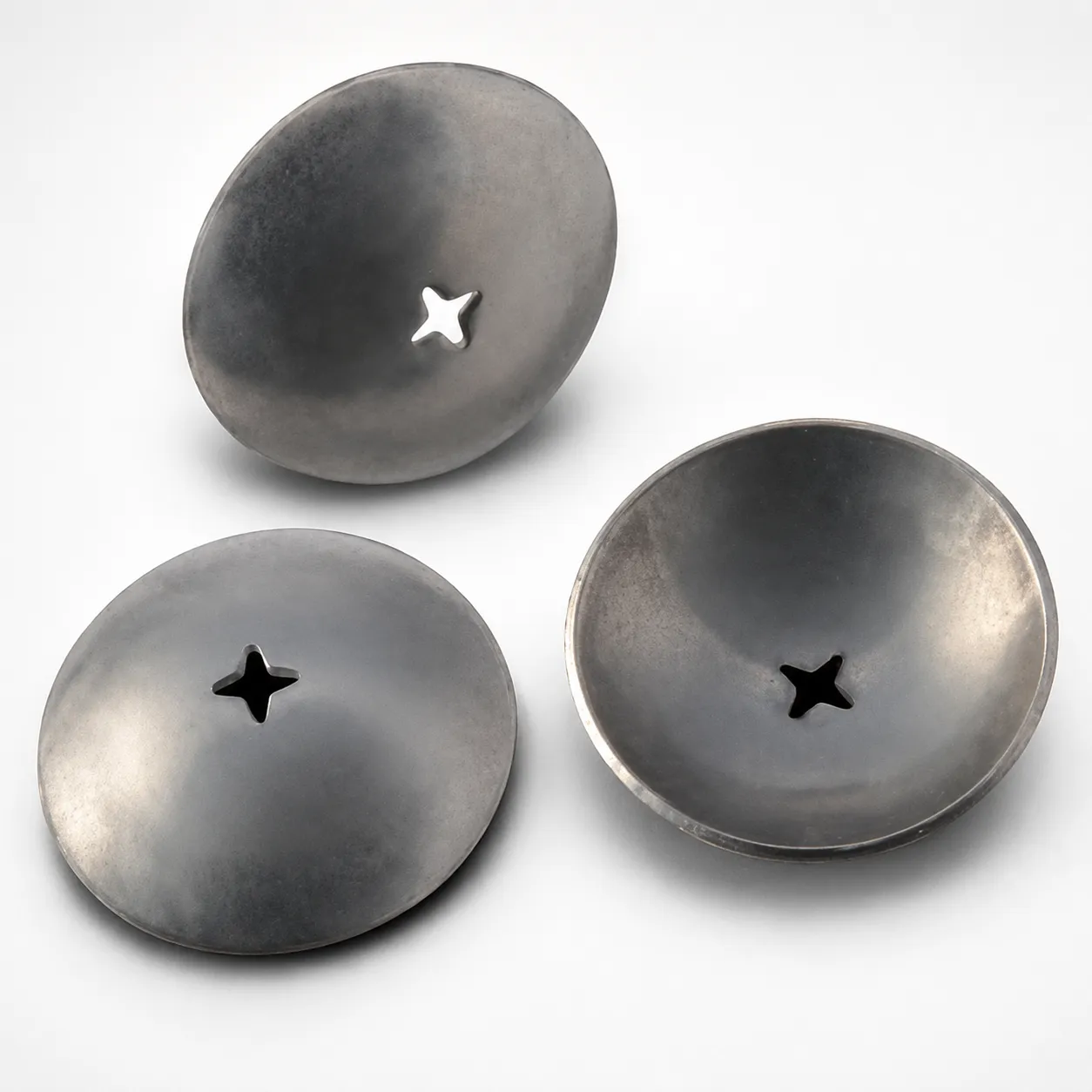 Caps for Preventing Sprue Strings
