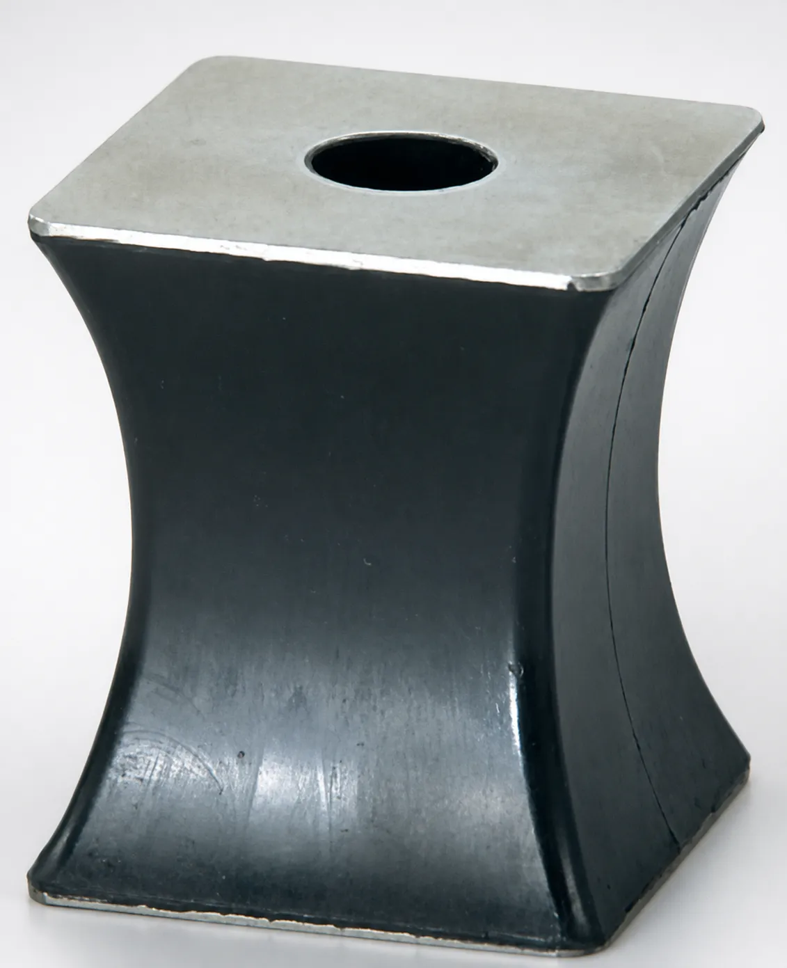 QX Type Heavy Load Shore A90 Urethane Pad With Hole | MISUMI Formathane Strength