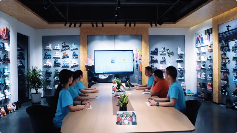 Qolo Skate Showroom & Team Meeting