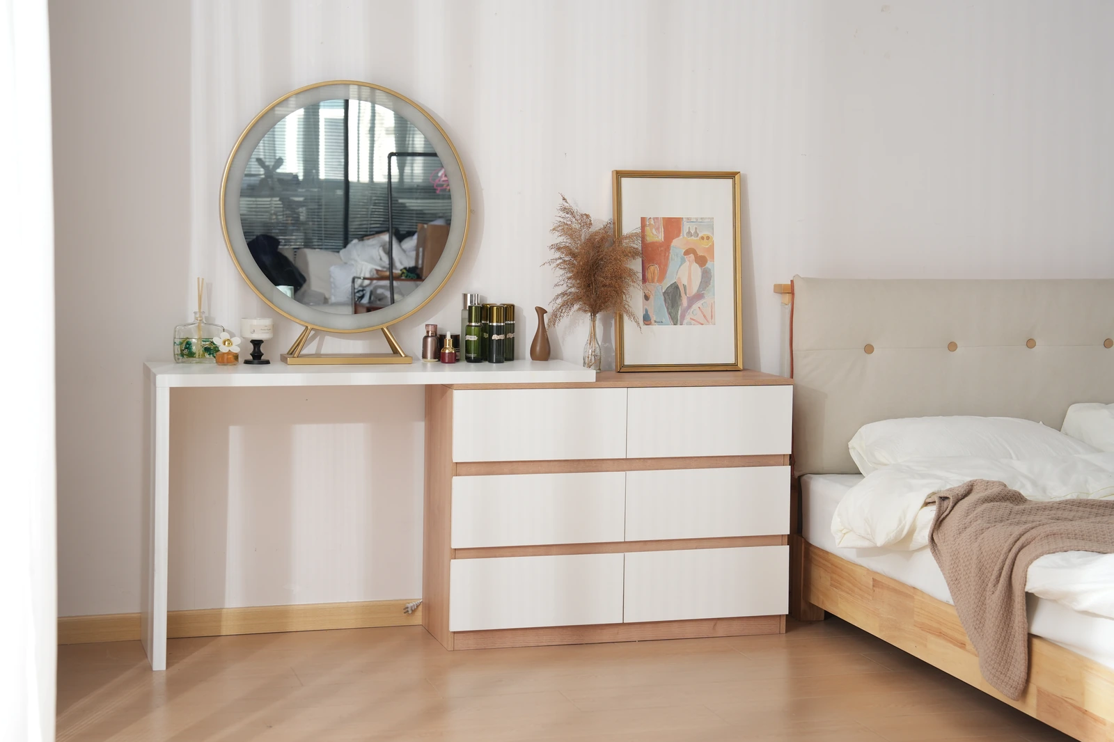 Modern Vanity Dressing Table B2000 detail 1