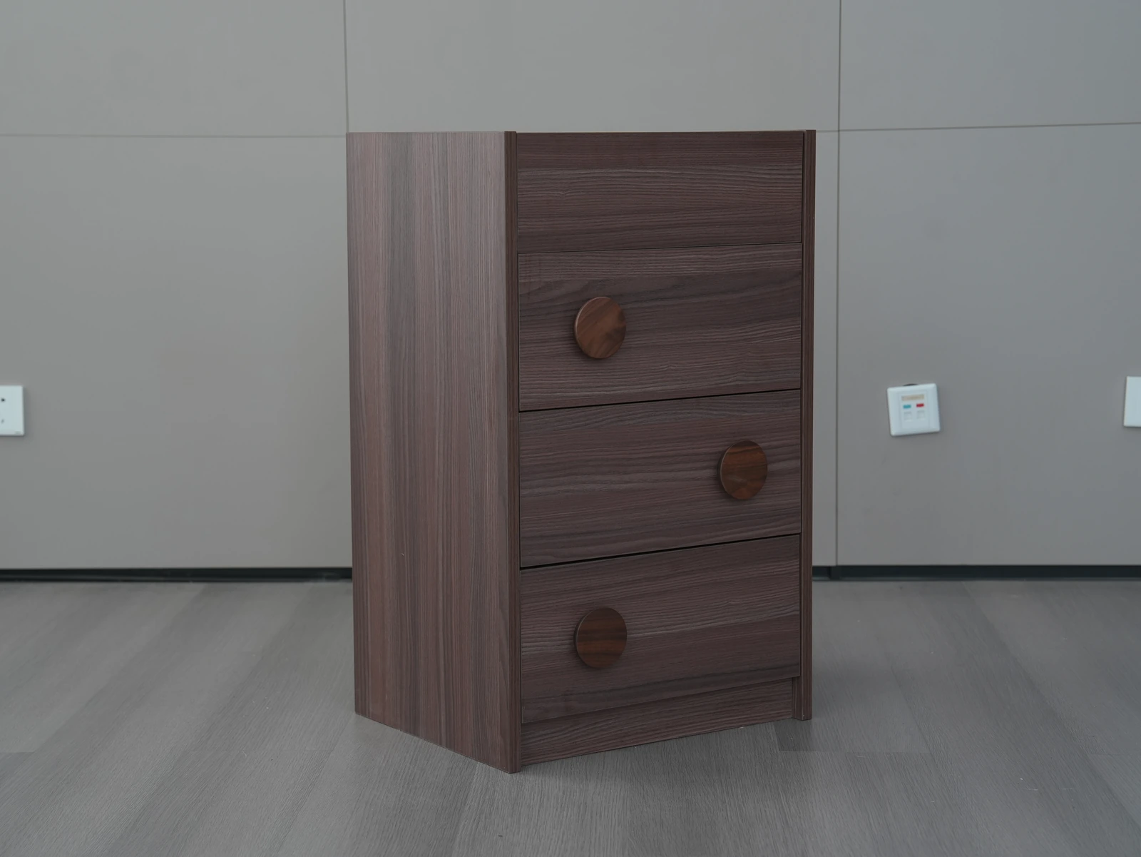 Mid-Century Four-Drawer Storage Cabinet E5005 detail 10