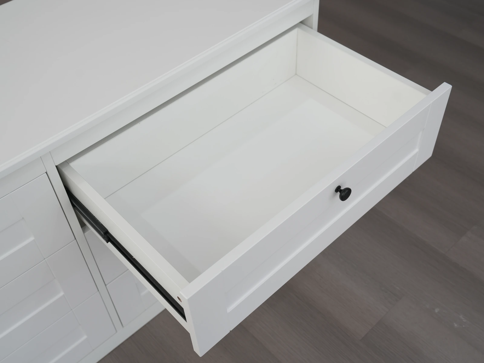 White Six-Drawer Cabinet E5002 - Open Drawers