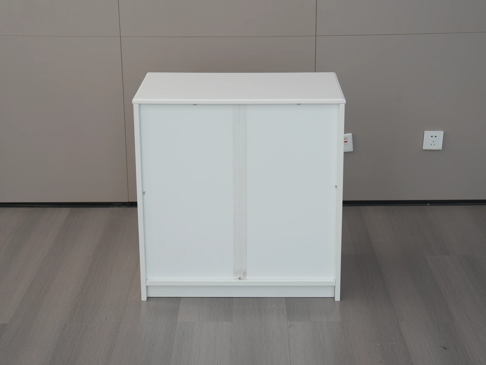 Minimalist White 3-Drawer Storage Dresser E5006 detail 10