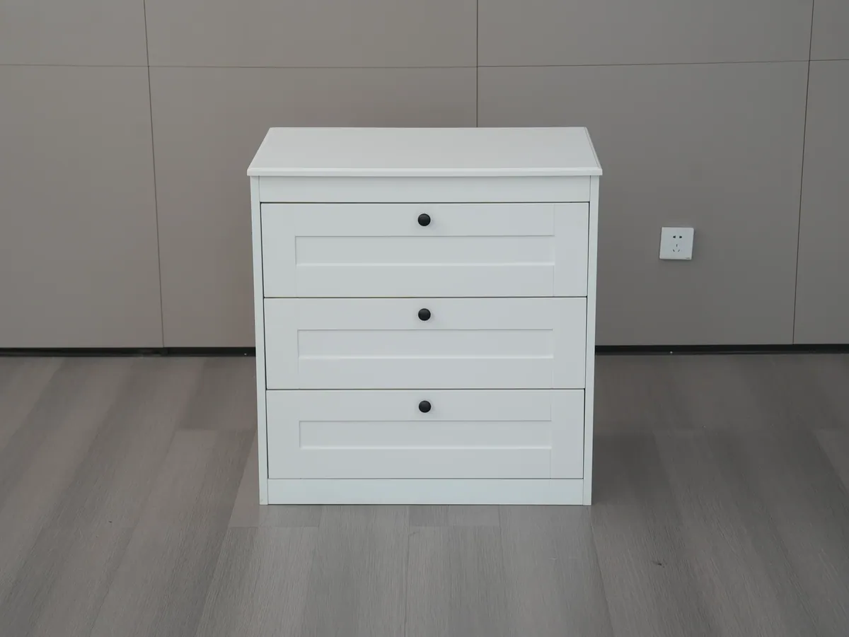 Minimalist White 3-Drawer Storage Dresser E5006 detail 1